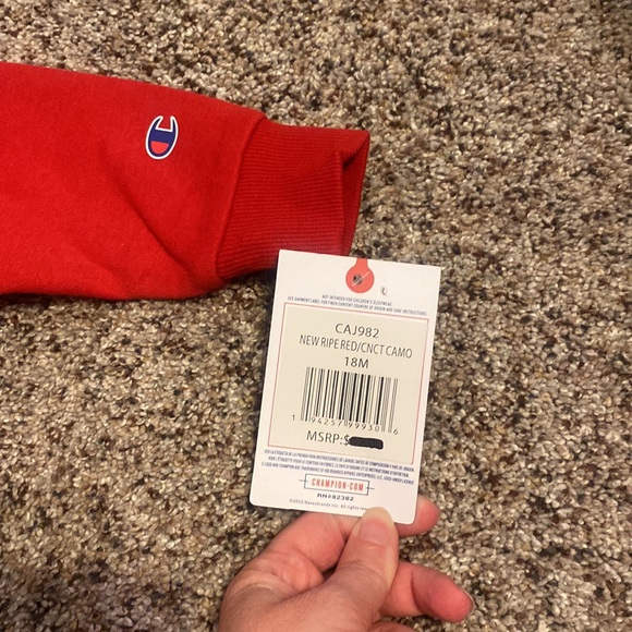 Champion 18 month 2 piece set - Picture 4 of 9